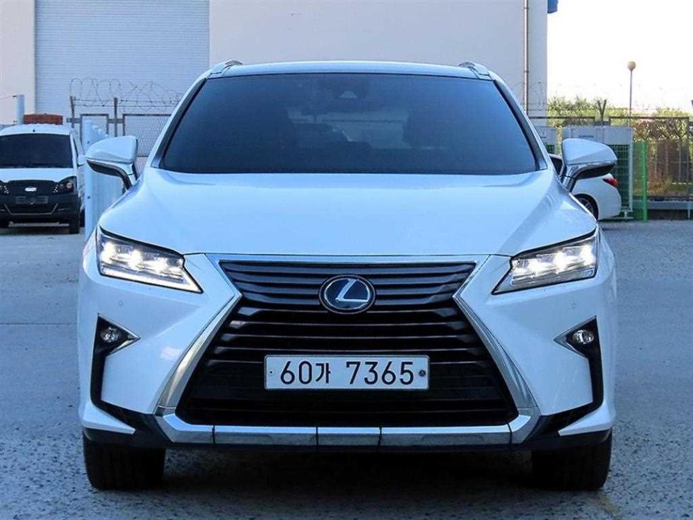 Lexus RX EXECUTIVE — фото 1