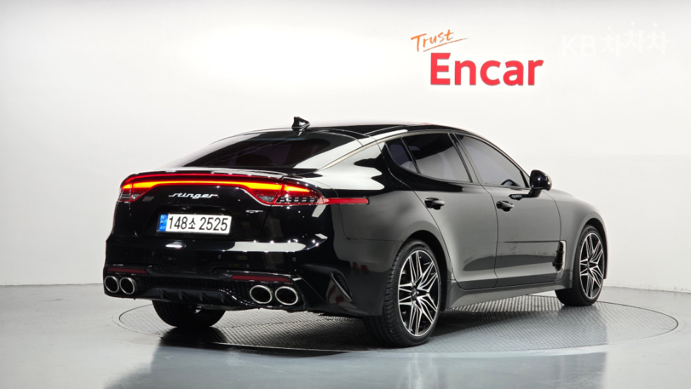 Kia Stinger GT — фото 2