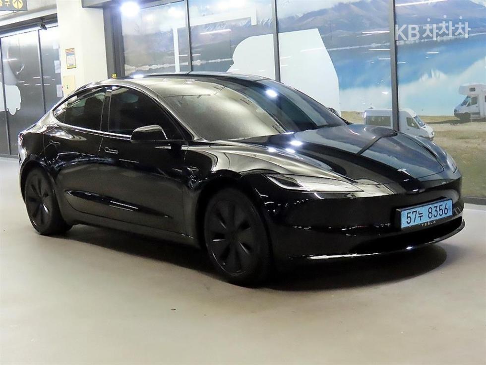 테슬라 모델 3 2024년식 테슬라 Model 3 Long Range