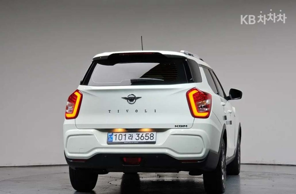 KG Mobility Tivoli A7 — фото 4