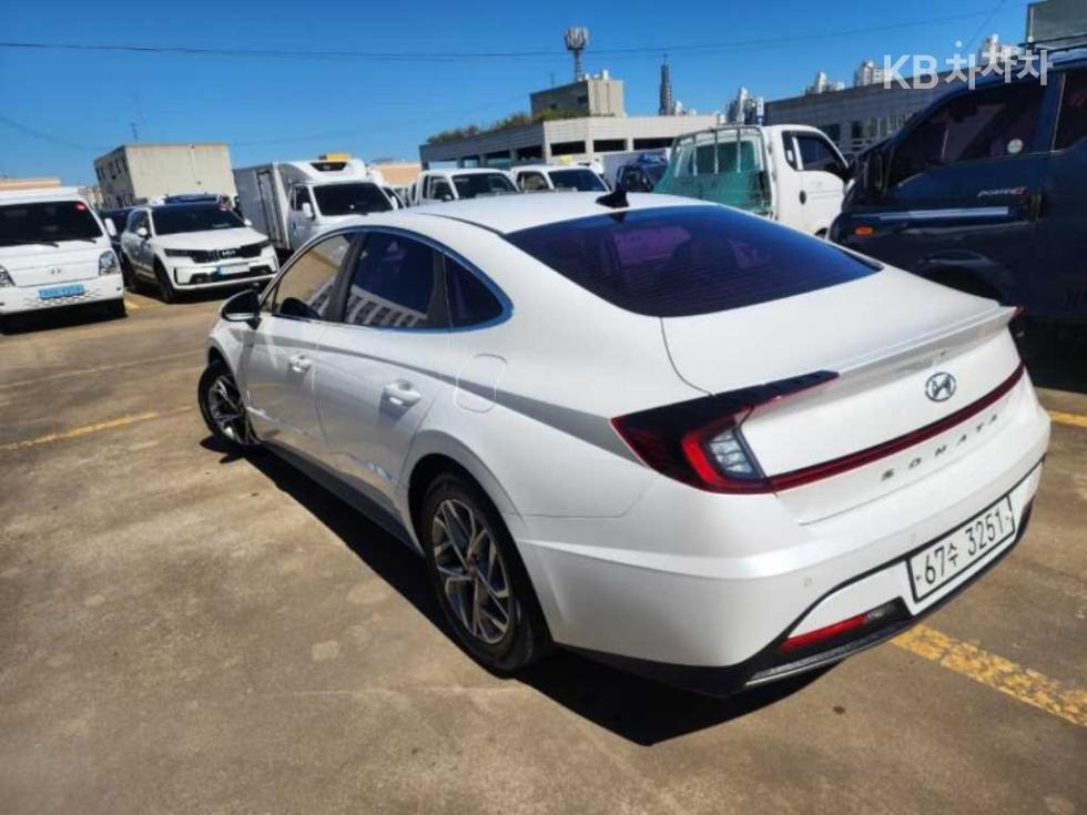 Hyundai Sonata Premium — фото 4
