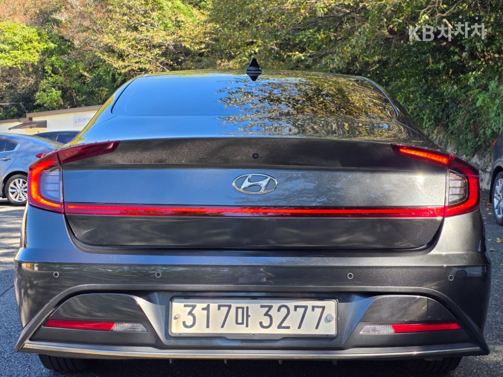 Hyundai Sonata Premium Family — фото 2