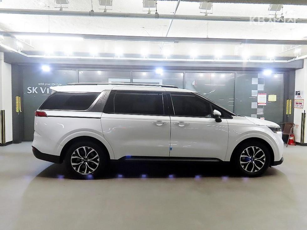 Kia Carnival NOBLESSE — фото 3