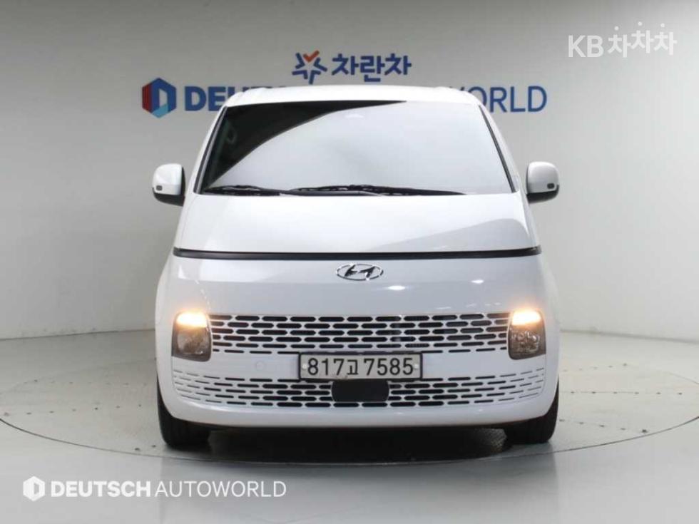 Hyundai Staria — фото 3