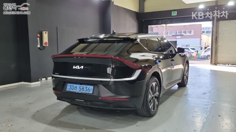 Kia EV6 — фото 2