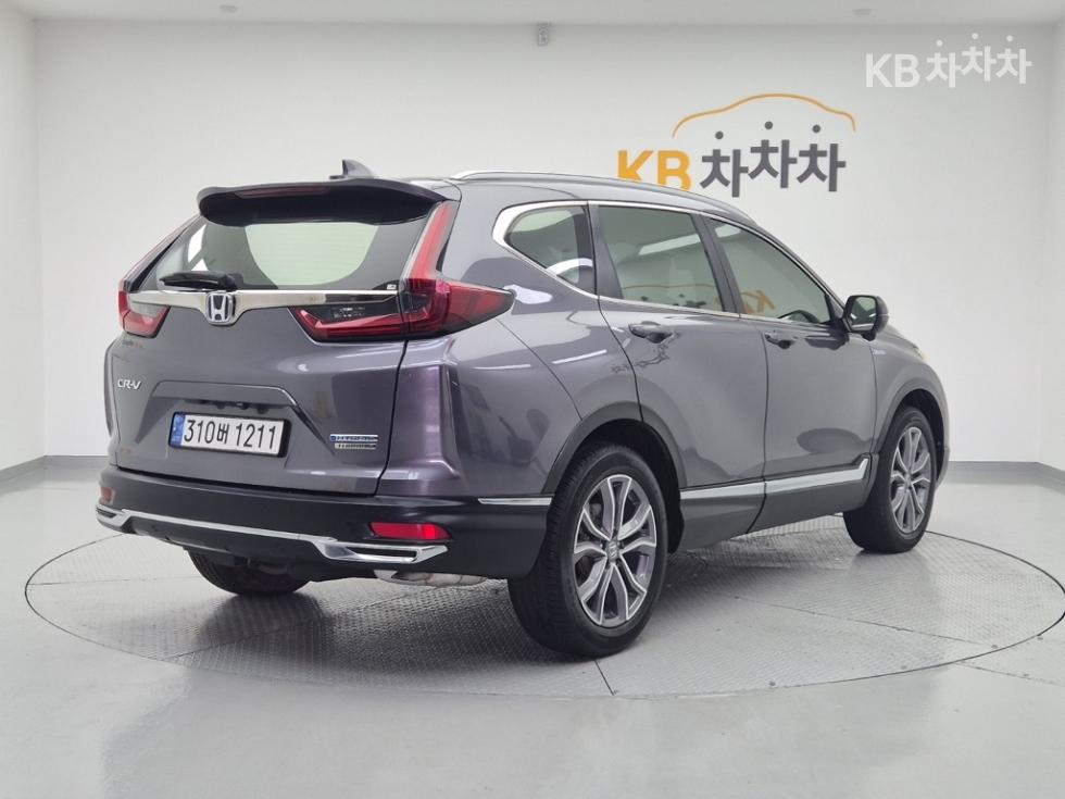 Honda CR-V Touring — фото 4