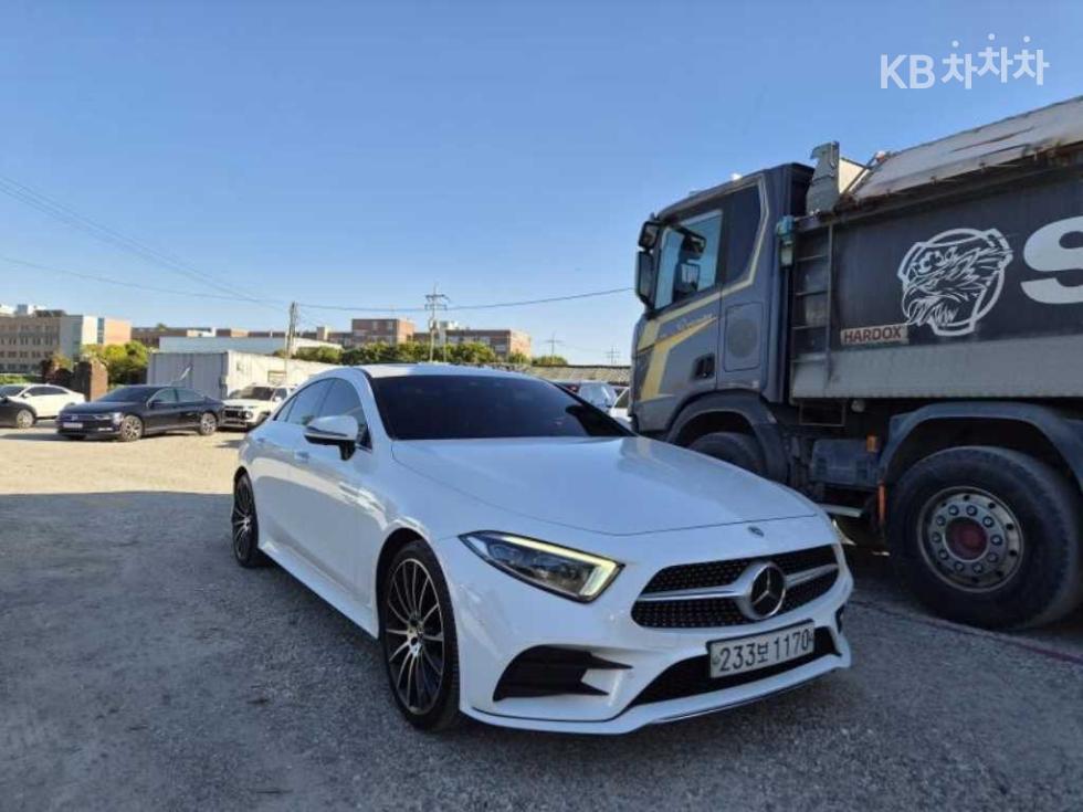 Mercedes-Benz CLS-Class AMG Line — фото 3