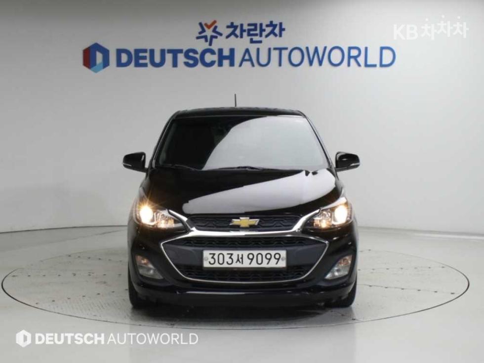 GM Korea Chevrolet Spark BASE MODEL — фото 3