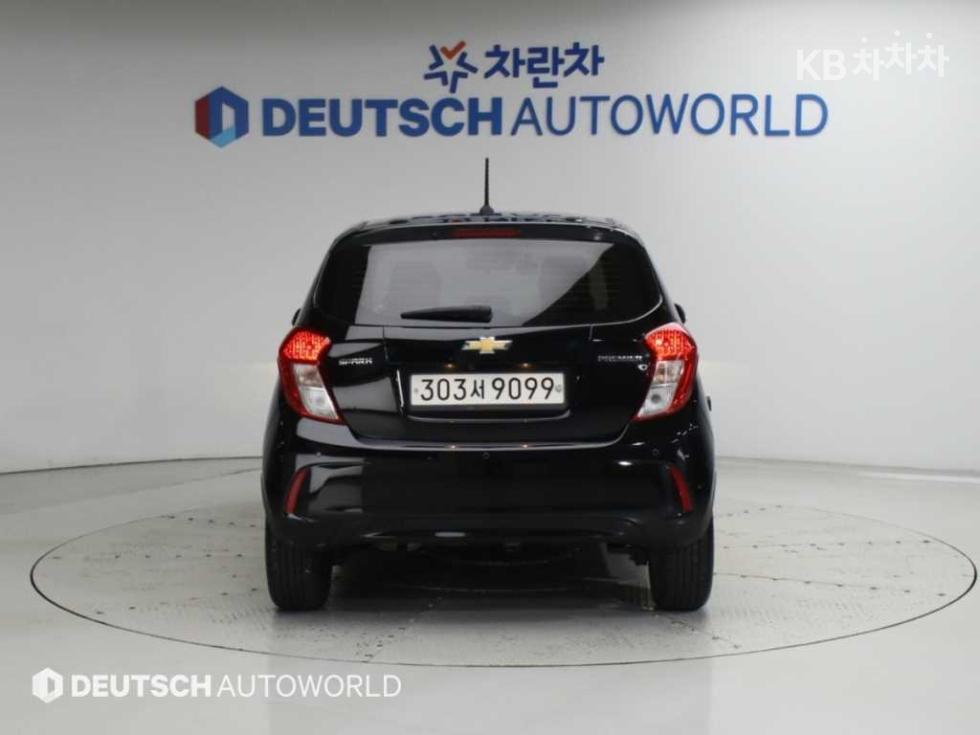 GM Korea Chevrolet Spark BASE MODEL — фото 4