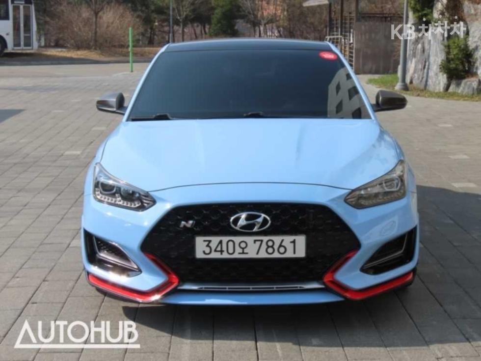 Hyundai Veloster — фото 1