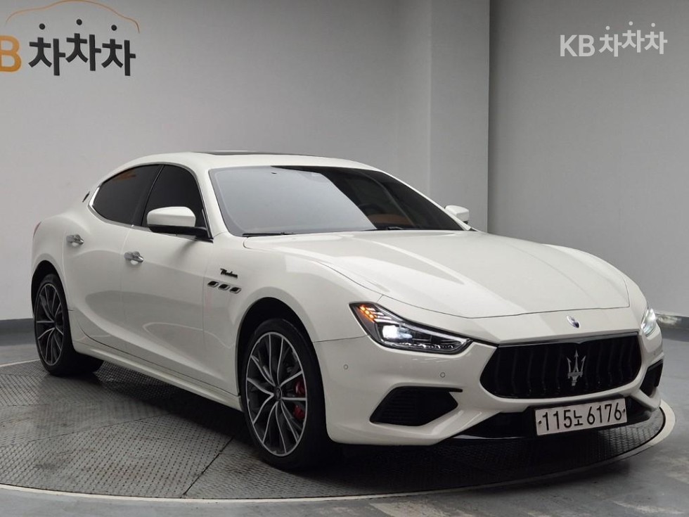 Maserati Ghibli Modena — фото 4