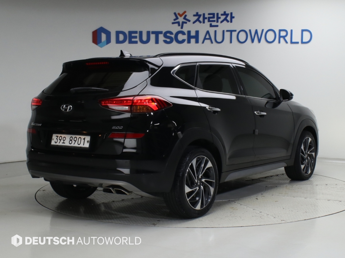 Hyundai Premium — фото 2