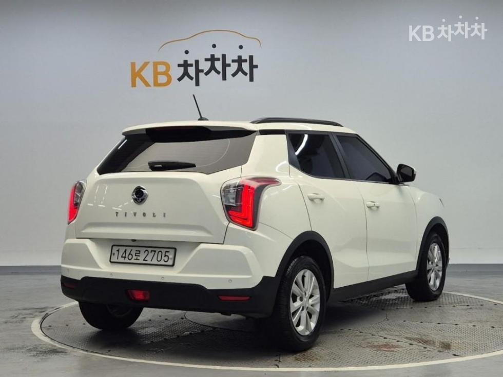 KG Mobility Tivoli BASE MODEL — фото 3