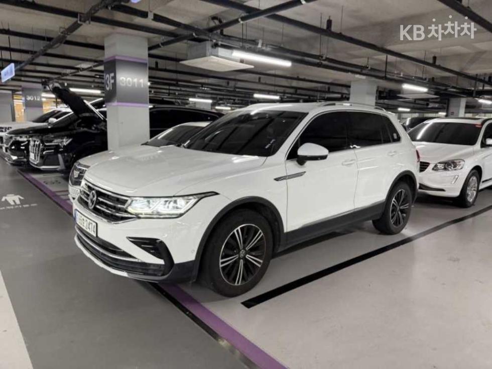 Volkswagen Tiguan Prestige — фото 2