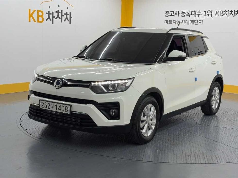 KG Mobility Tivoli BASE MODEL — фото 1