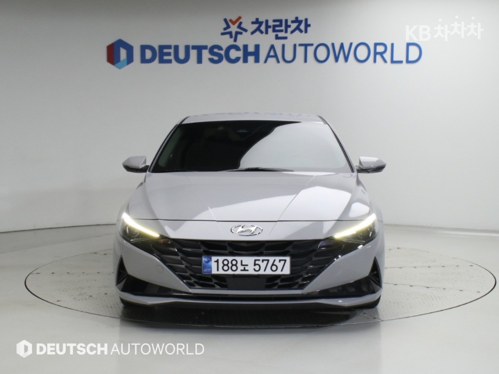 Hyundai Avante — фото 1