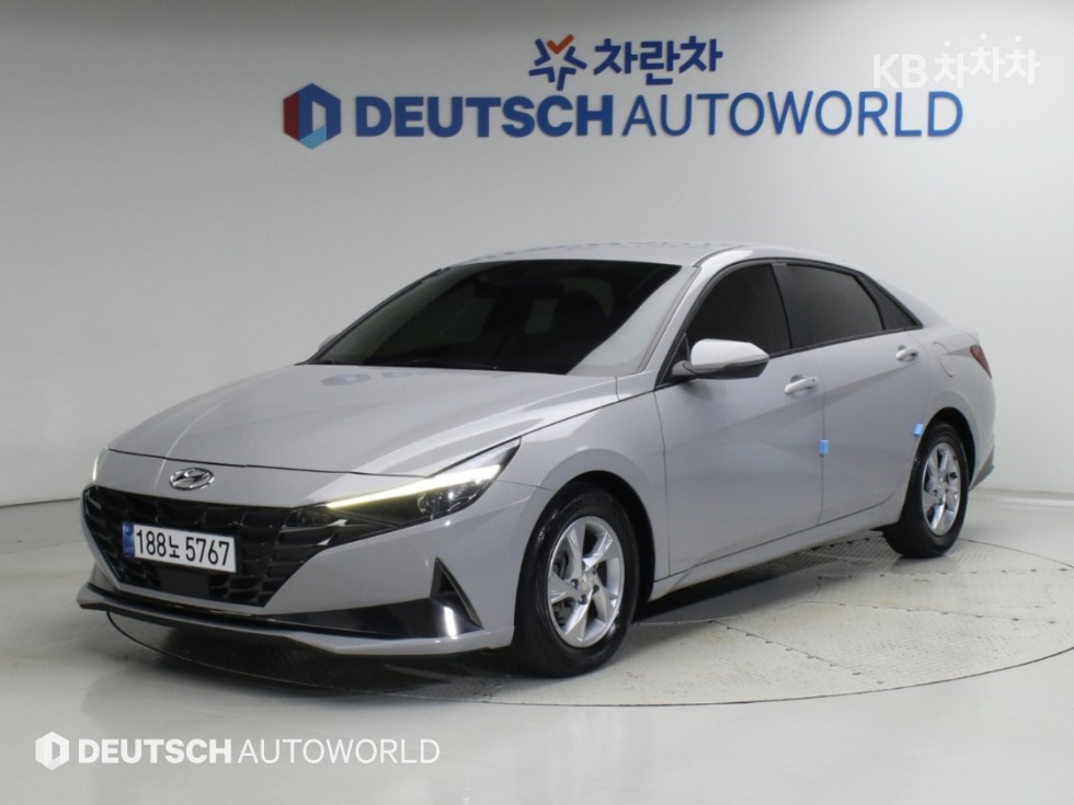 Hyundai Avante — фото 3