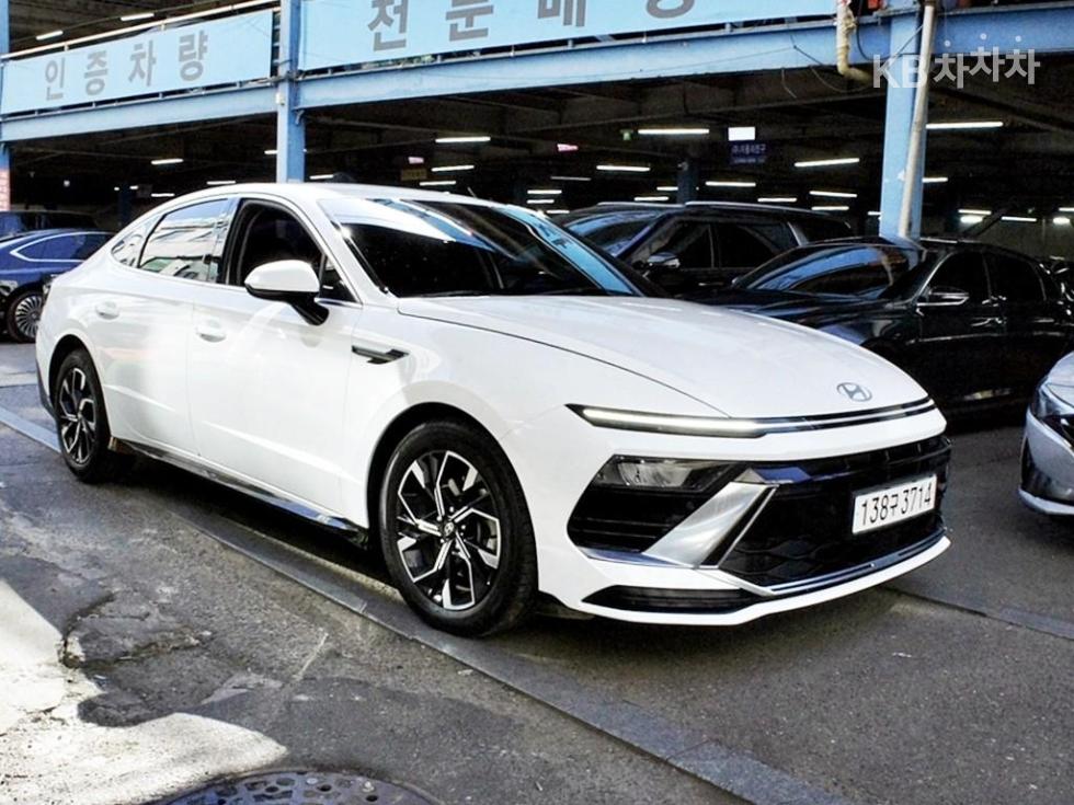 Hyundai Sonata Premium — фото 2