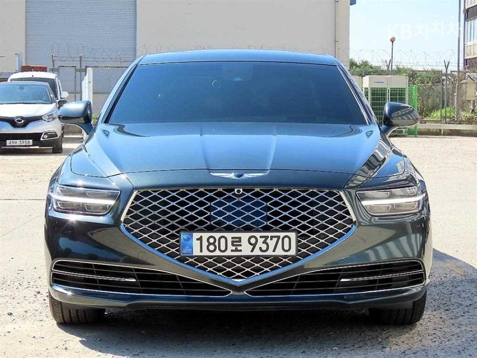 Genesis G90 PRESTIGE — фото 1