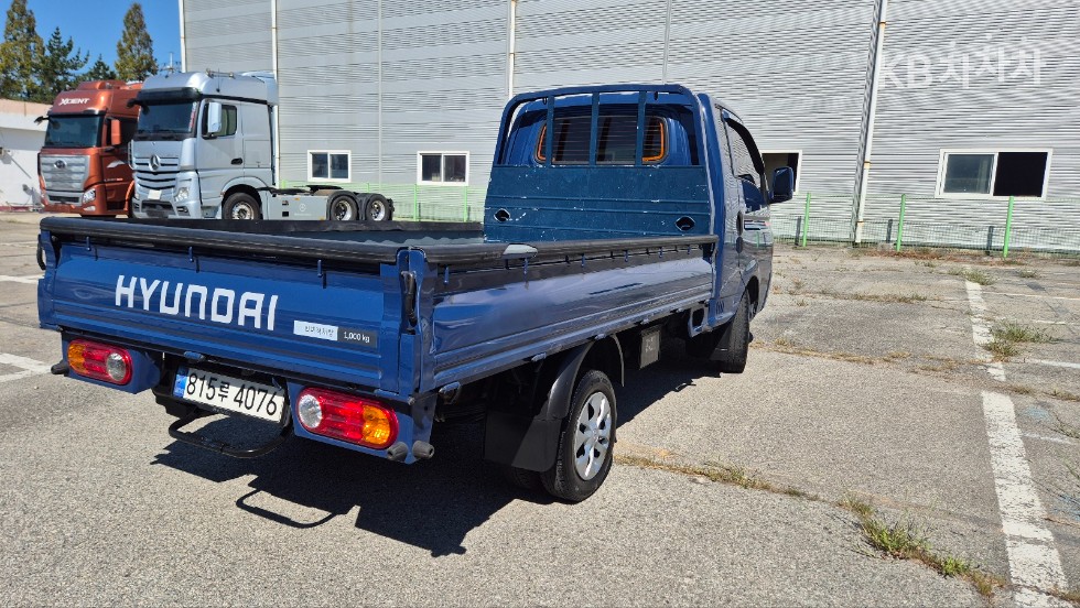 Hyundai Premium — фото 4