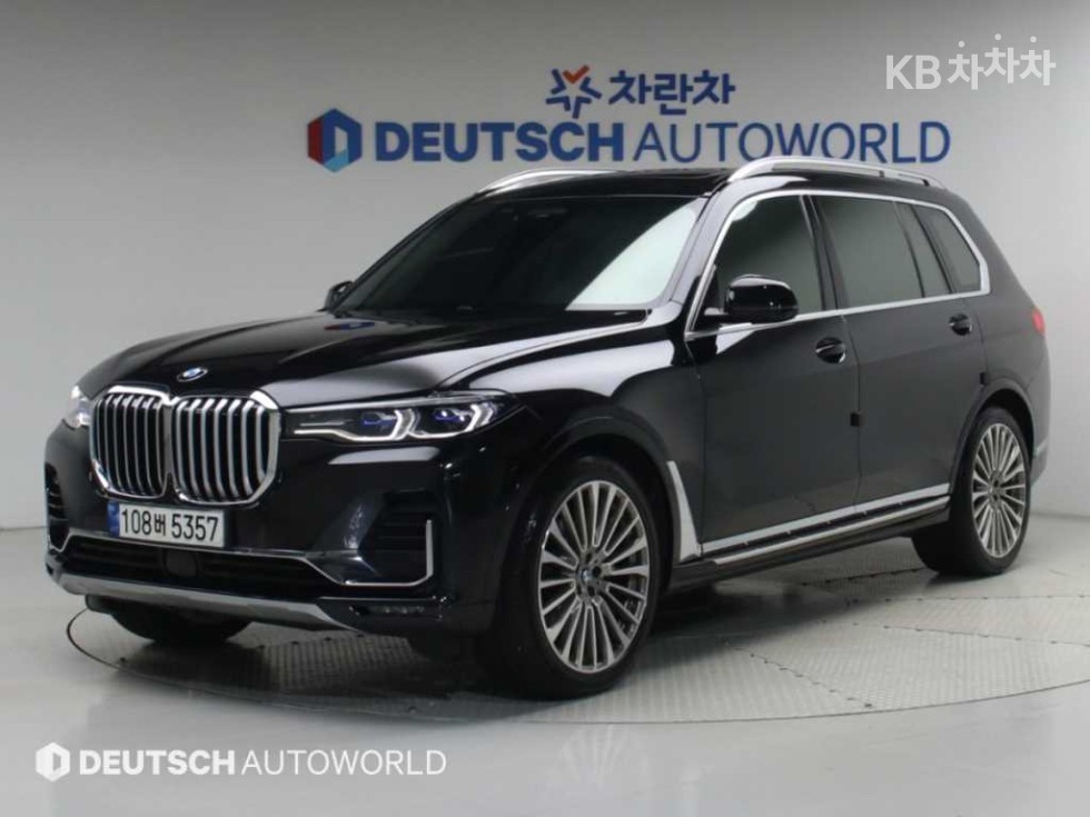 BMW X7 6 — фото 1