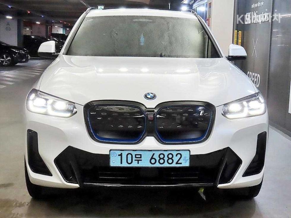 BMW iX3 M Sport Package — фото 2