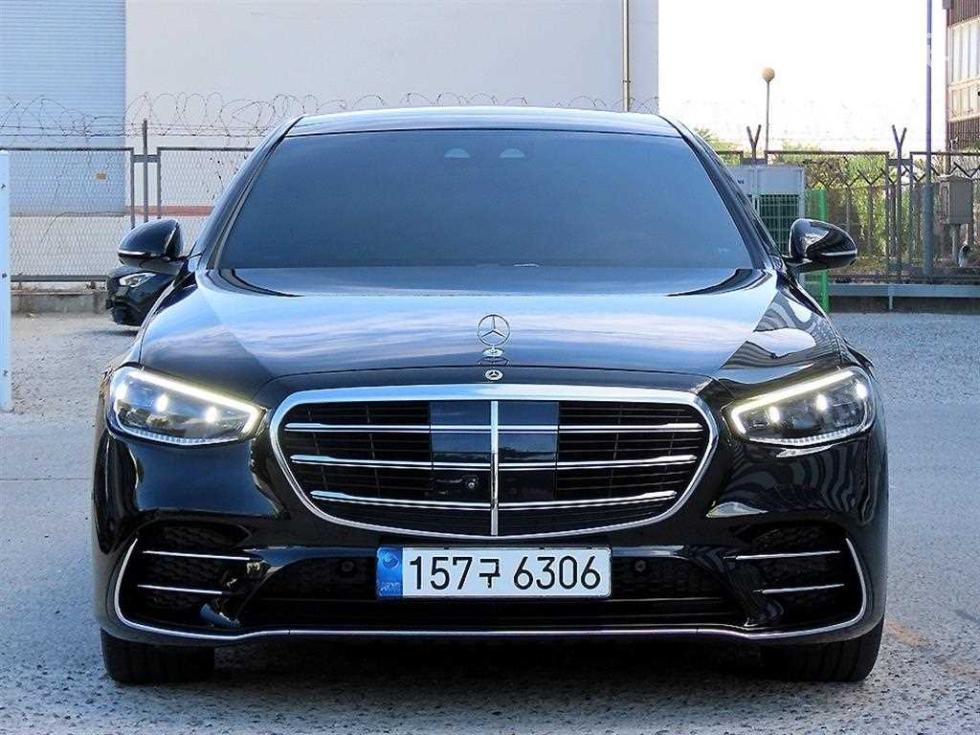Mercedes-Benz S-Class BASE MODEL — фото 1