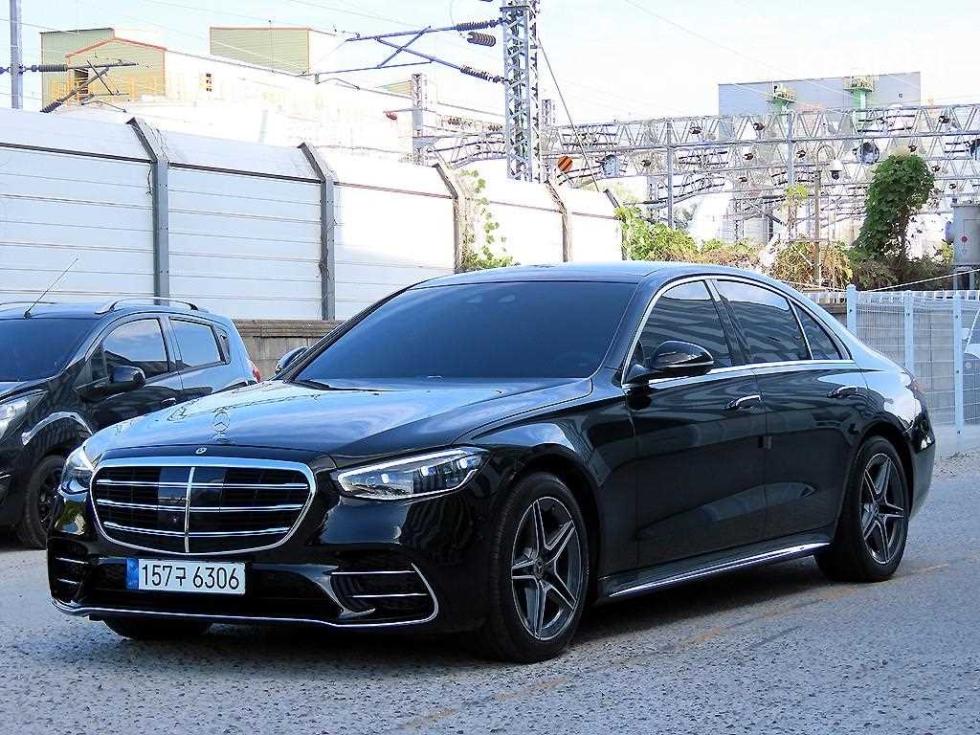 Mercedes-Benz S-Class BASE MODEL — фото 2