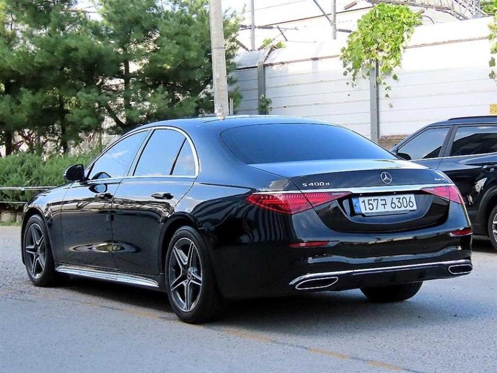 Mercedes-Benz S-Class BASE MODEL — фото 3
