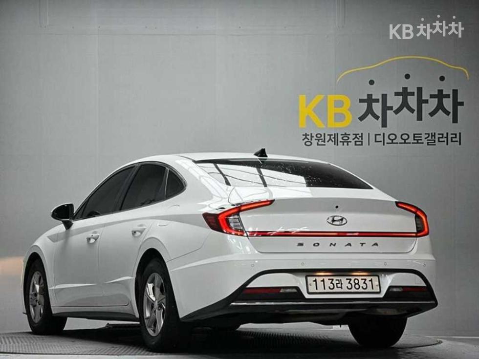 Hyundai Sonata Smart — фото 4