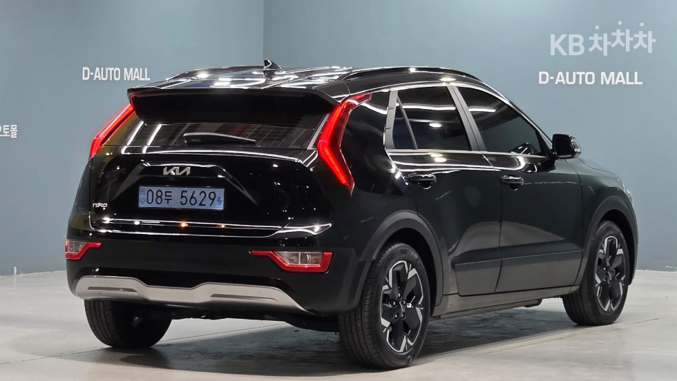 Kia BASE MODEL — фото 3