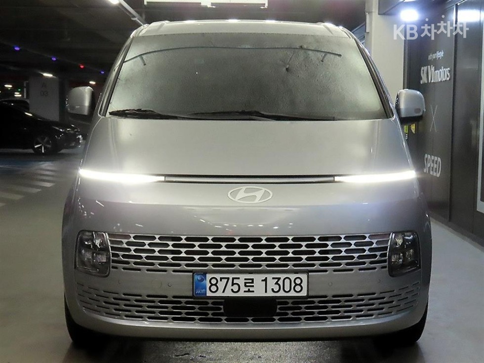 Hyundai Staria — фото 2