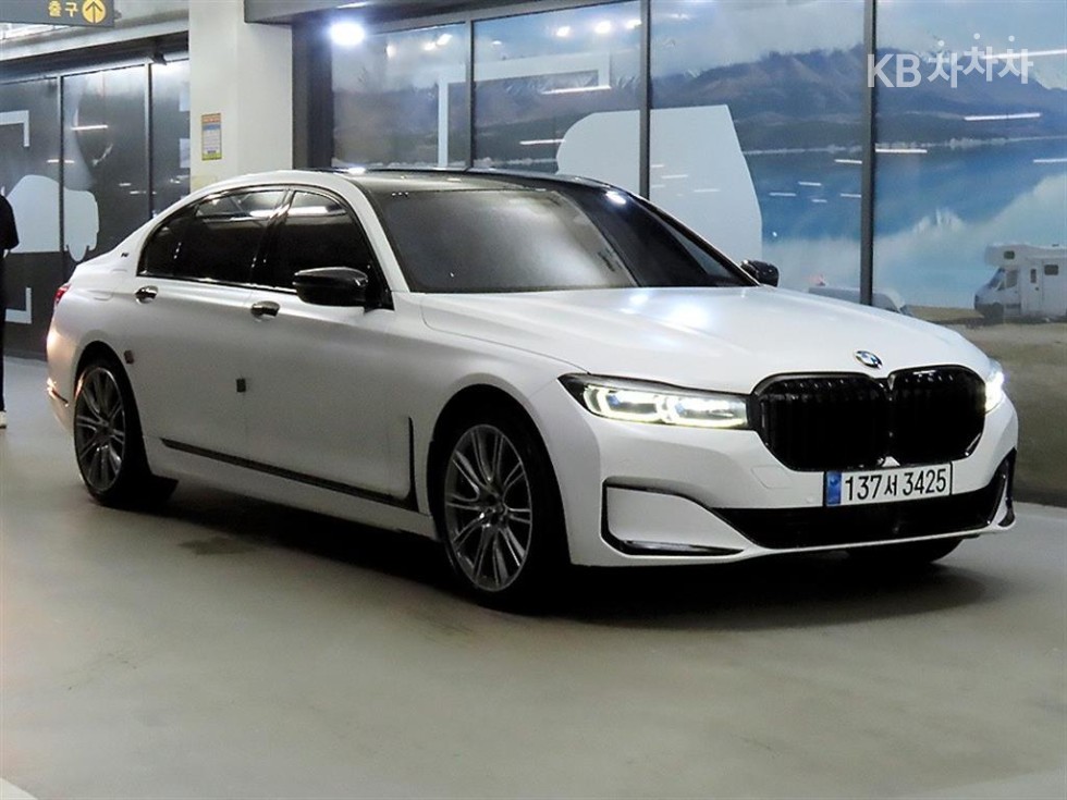 BMW 7 Series Design Pure Excellence — фото 1
