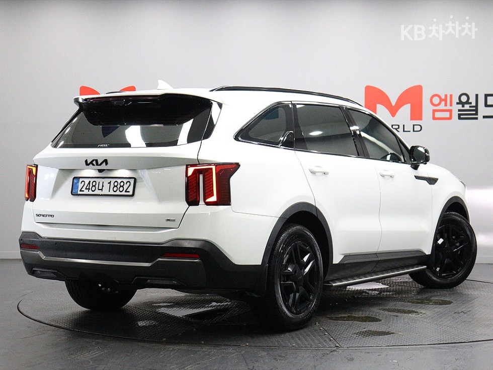Kia Sorento SIGNATURE — фото 3