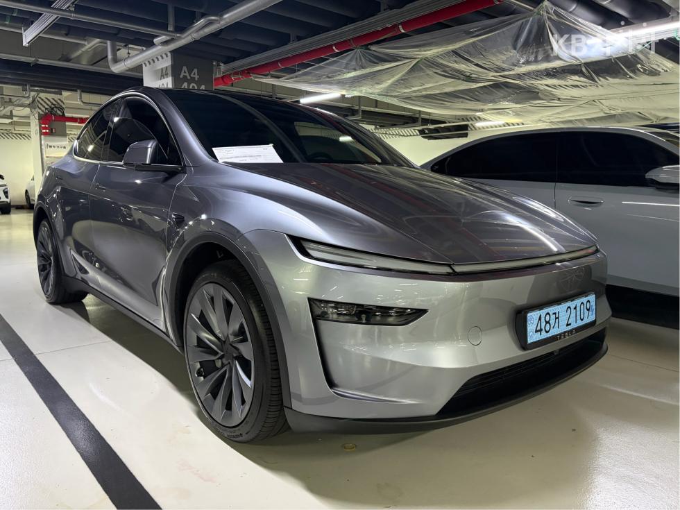 Tesla Model Y — фото 2