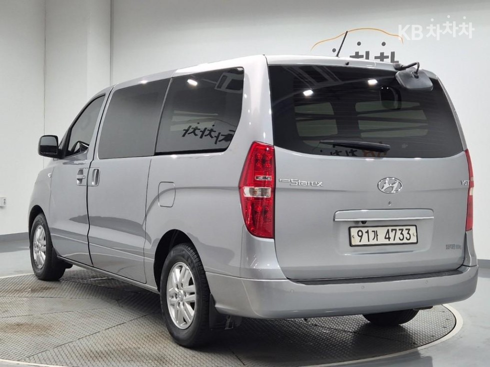 Hyundai Starex Smart — фото 2