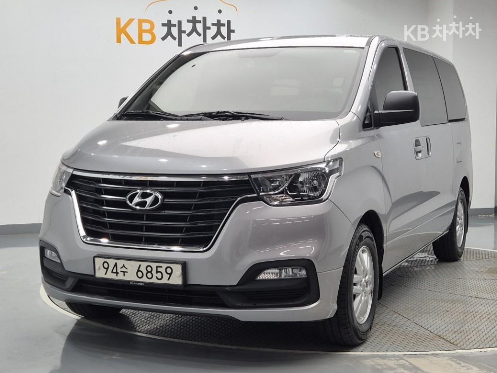 Hyundai Starex Smart — фото 1