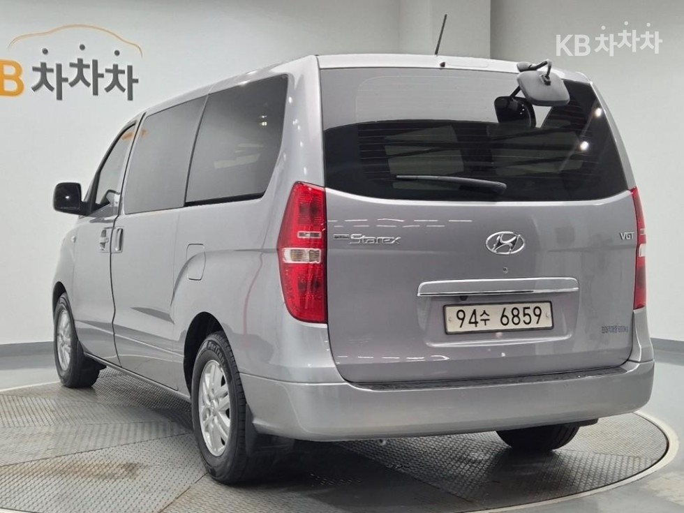 Hyundai Starex Smart — фото 2