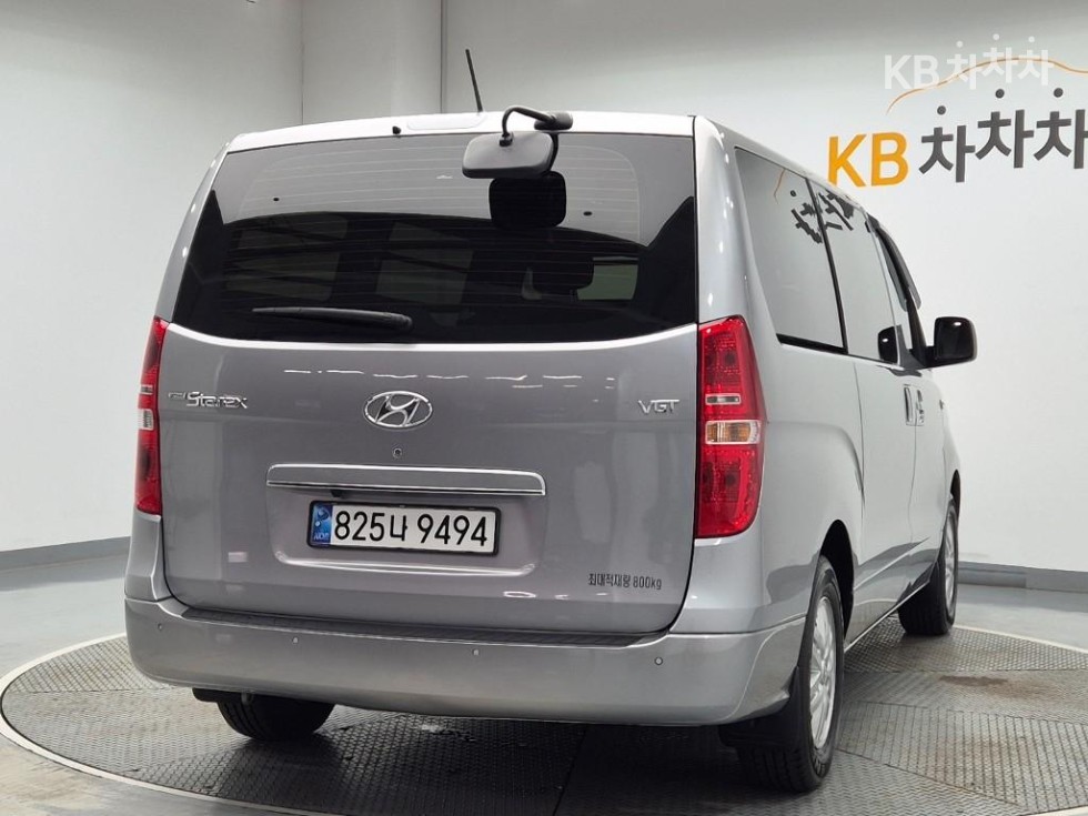 Hyundai Starex Smart — фото 3