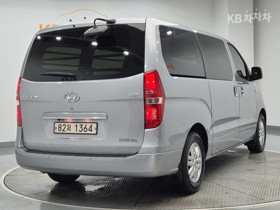 Hyundai Starex Smart — фото 3