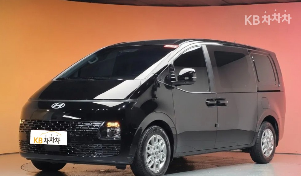 Hyundai Staria — фото 3