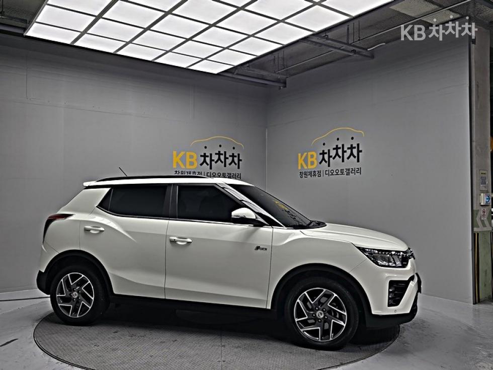 KG Mobility Tivoli BASE MODEL — фото 3
