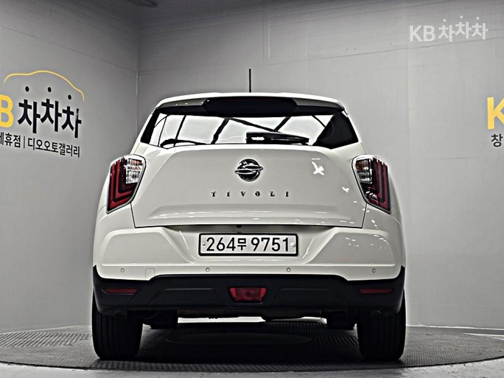 KG Mobility Tivoli BASE MODEL — фото 4