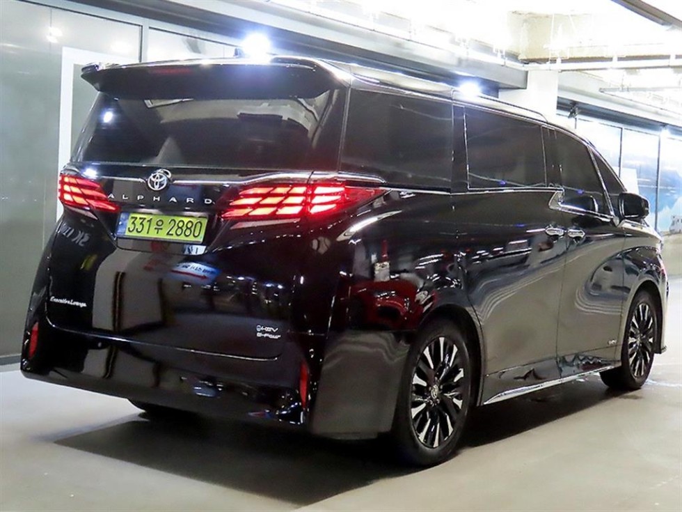 Toyota ALPHARD BASE MODEL — фото 4