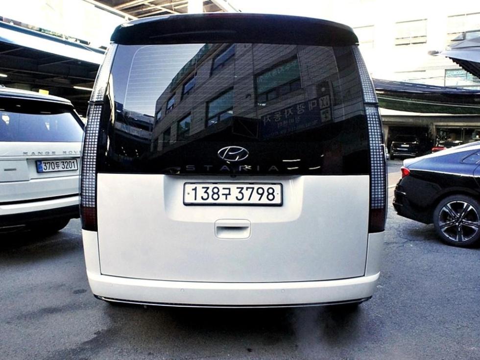 Hyundai Staria BASE MODEL — фото 4