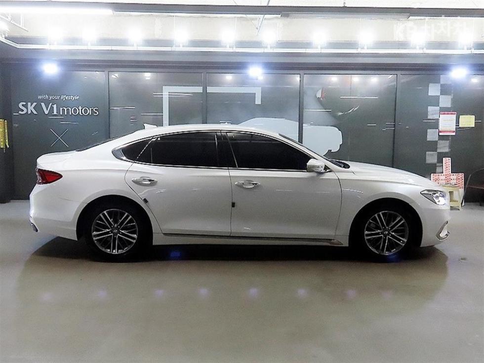 Hyundai Grandeur BASE MODEL — фото 3