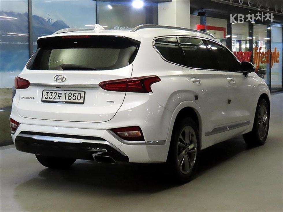 Hyundai Santa Fe INSPIRATION — фото 4
