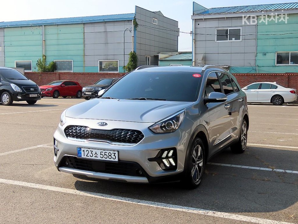 Kia PRESTIGE — фото 1