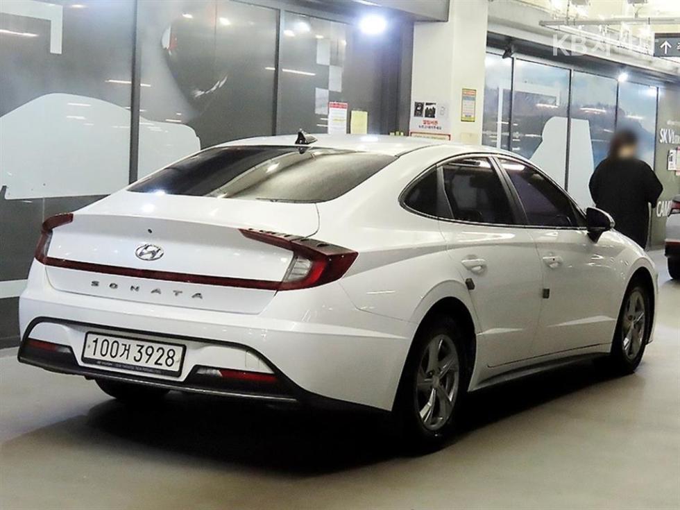 Hyundai Sonata Smart — фото 4