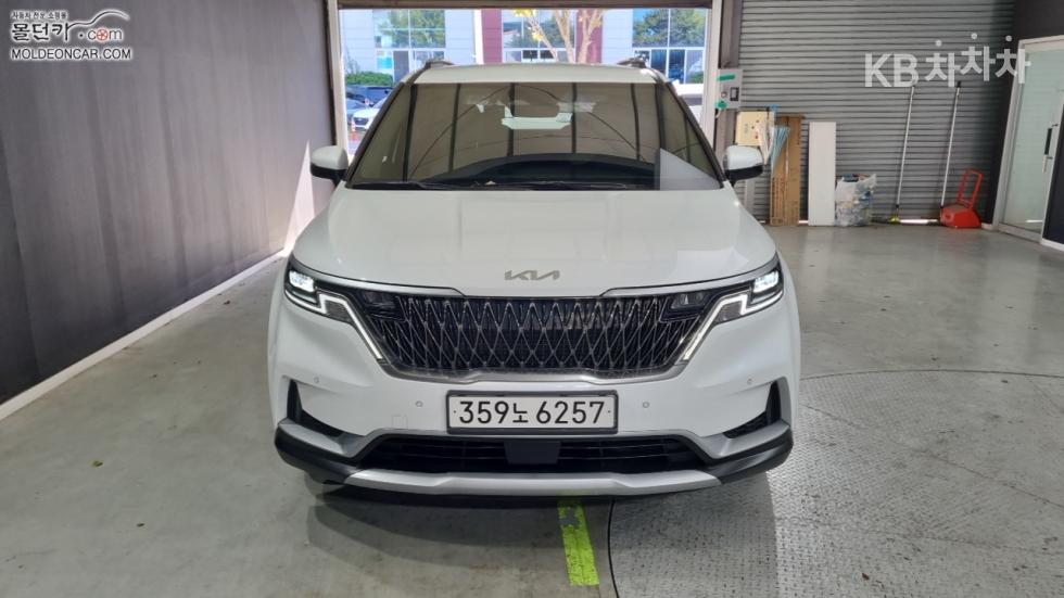 Kia Carnival PRESTIGE — фото 3